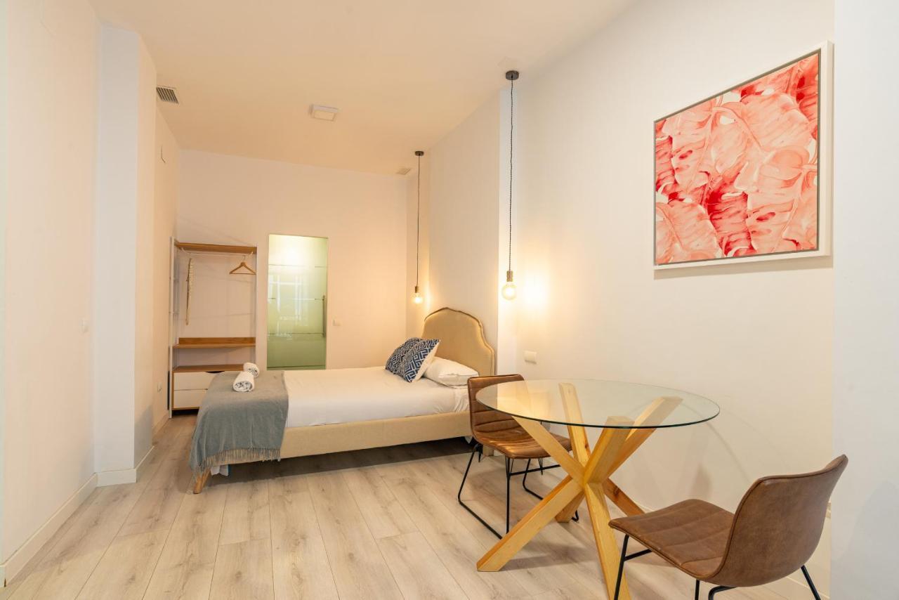 Urbe10 Plaza De La Constucion Premium Loft Apartment Málaga Exterior foto